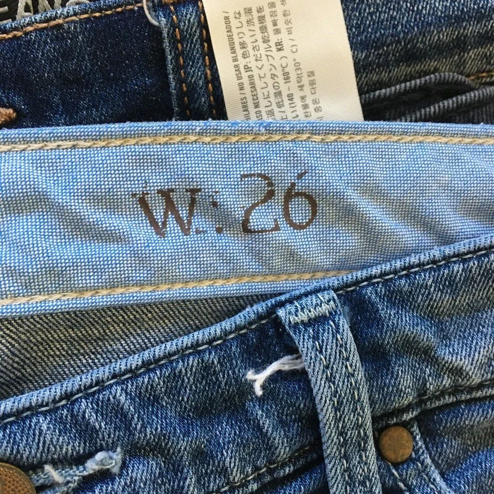 Holding‎ Horses Anthropologie Shorts Womens Sz 26 Blue Mid Rise Cut Off Denim - Picture 3 of 12
